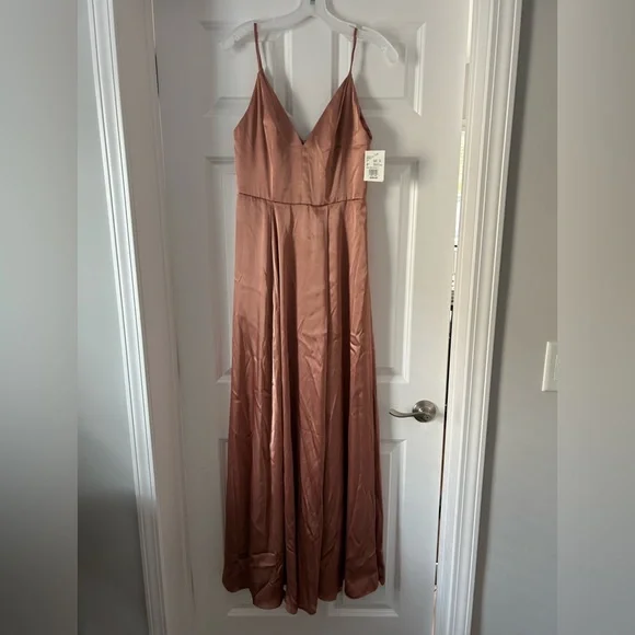 david's bridal v neck bridesmaid dress Spaghetti Strap Crepe-Back Satin Dress in Wine | Size: 6